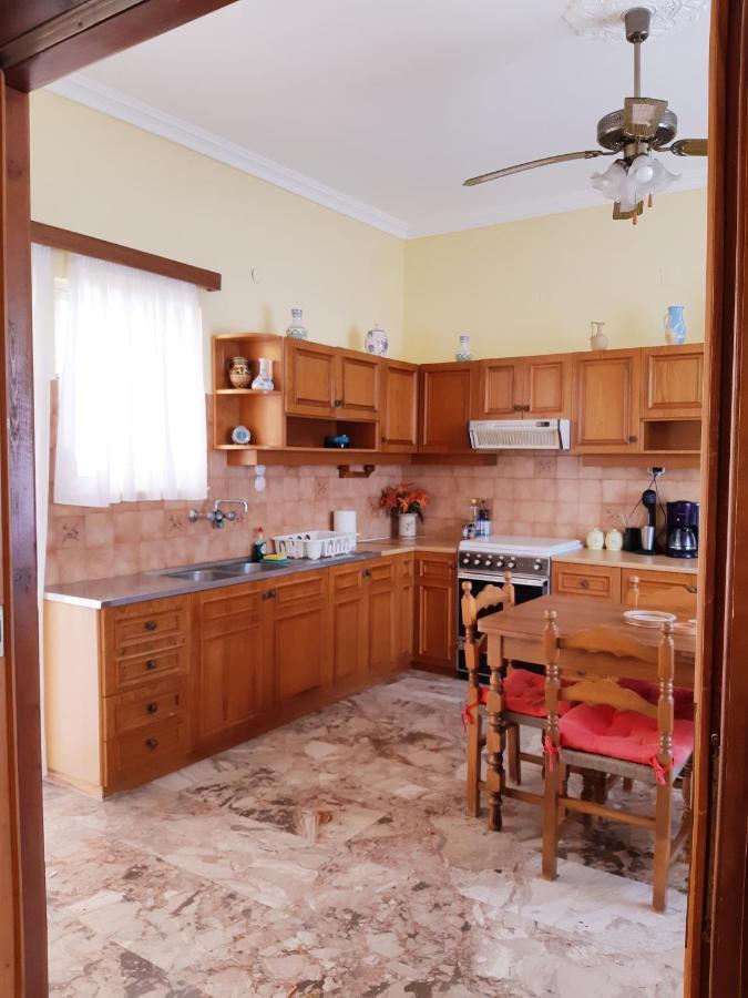 Вилла Sunny House Vathi  Экстерьер фото